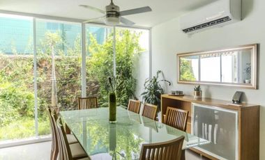 PRECIOSA Y AMPLIA CASA, EXCELENTE UBICACIÓN EN PUERTO VALLARTA, ¡¡¡A UNOS PASOS DE LA PLAYA!!! -NO CRÉDITOS-