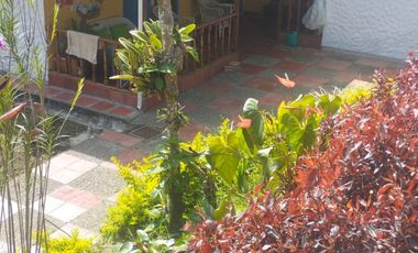 VENTA FINCA ANOLAIMA AMOBLADA