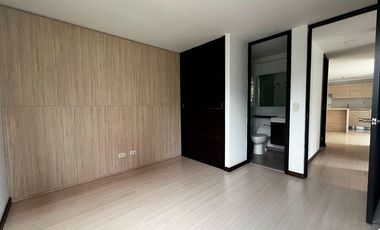 48229 Apartamento en arriendo en el sector El Trianon, Envigado