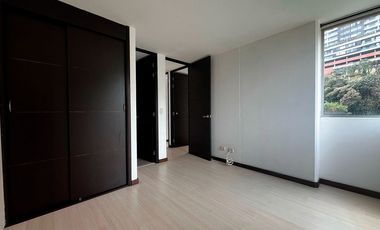 48229 Apartamento en arriendo en el sector El Trianon, Envigado