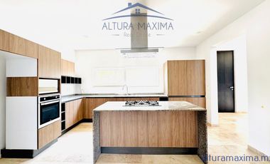 Casa En Renta El Bajío Habitat Zapopan