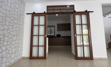CASA EN RENTA VISTA BOSQUES OCOYOACAC MODELO ROBLE