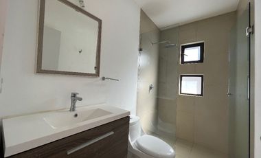 CASA EN RENTA VISTA BOSQUES OCOYOACAC MODELO ROBLE
