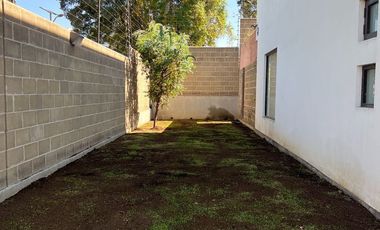 CASA EN RENTA VISTA BOSQUES OCOYOACAC MODELO ROBLE