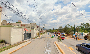 CASA EN PRIVADA ALMENDREZ, URBI VILLA DEL REY, HUEHUETOCA. ¡NO CRÉDITOS!