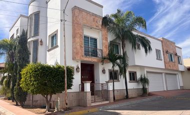 Casa amueblada en renta en Santa Margarita A1
