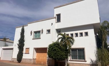 Casa amueblada en renta en Santa Margarita A1