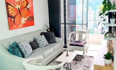 48230 Apartamento AMOBLADO en arriendo en el sector Calle Carga, Sabaneta