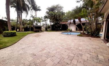 Casa en venta, sector Samborondon