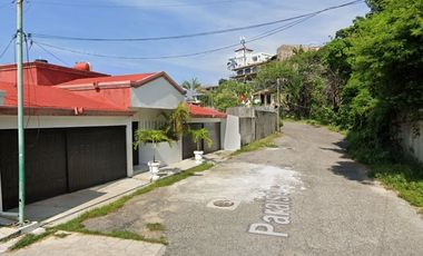 EXCELENTE PROPIEDAD UBICADA EN LA COLONIA LA CONDESA,  EN ACAPULCO DE JUAREZ, GUERRERO