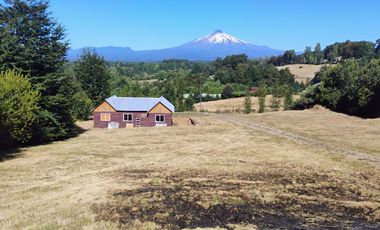 Hermosa Casa en Parcela a 10 mnts.de Vrca. (Los Guindos)