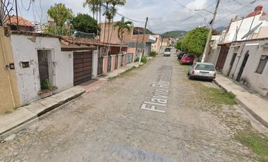 EXCELENTE CASA CON GRAN UBICACION Y GRAN PLUSVALIA AL ADQUIRIRLA MEDIANTE REMATE BANCARIO APROVECHA!!!