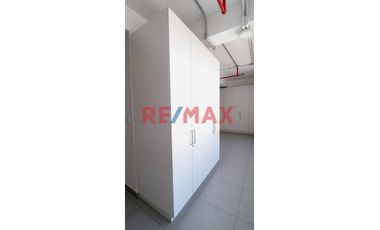 Se Vende Oficina Súper Céntrica - Sta Catalina
