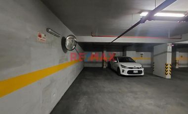 Se Vende Oficina Súper Céntrica - Sta Catalina