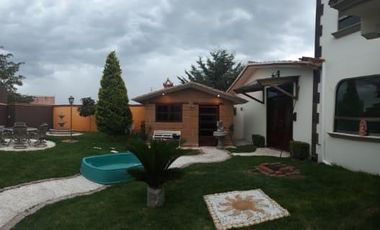 VENTA CASA/SALON LINDAVISTA