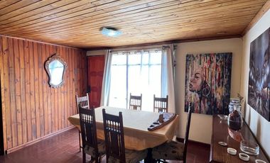 Casa en Venta Av Ejercito Libertador con Las Achiras