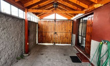 Casa en Venta Av Ejercito Libertador con Las Achiras