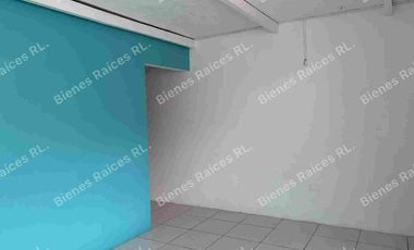 LOCAL COMERCIAL ESQUINERO EN VENTA, NUEVA KENNEDY