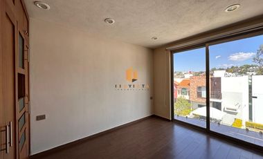 CASA EN RENTA EN ALTOZANO