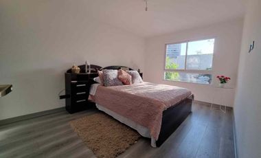 Se Arrienda Departamento 2Dormit.+2baños, Metro Santa Isabel