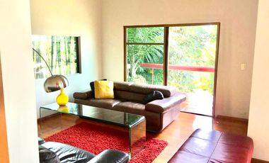 CASA EN VENTA EN LAS CAÑADAS