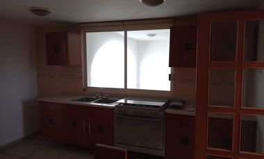 CASA EN VENTA EN EL CERRITO (EXCELENTE OPORTUNIDAD DE INVERSIÓN)