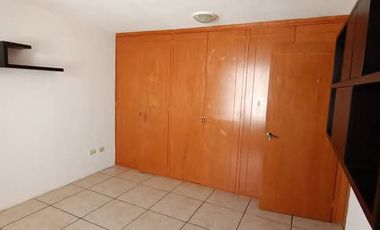 CASA EN VENTA EN EL CERRITO (EXCELENTE OPORTUNIDAD DE INVERSIÓN)