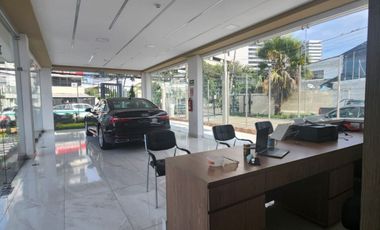 Kennedy Norte, Renta de excelente local de 400 mts2