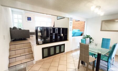 SE RENTA CASA EN LOMAS VERDES 4TA SECCION