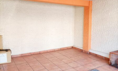 SE RENTA CASA EN LOMAS VERDES 4TA SECCION