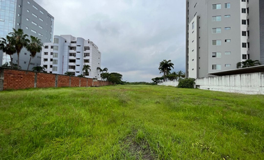 Terreno en venta en Urbanización Guayaquil Tenis, Samborondon