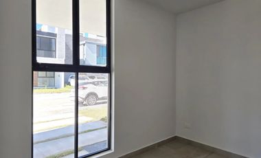 Se vende casa en Punto Sur