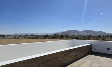 Se vende casa en Punto Sur