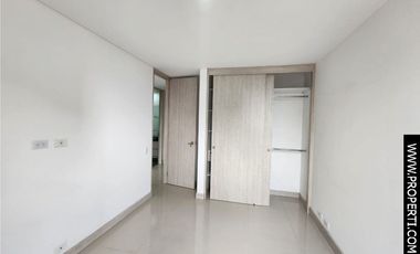 Apartamento en Arriendo Sector Santa Teresita - Laureles