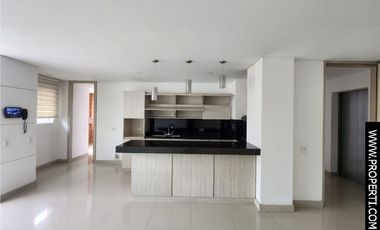 Apartamento en Arriendo Sector Santa Teresita - Laureles