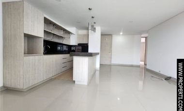 Apartamento en Arriendo Sector Santa Teresita - Laureles