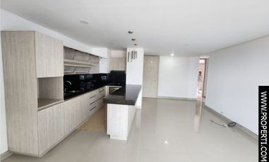 Apartamento en Arriendo Sector Santa Teresita - Laureles