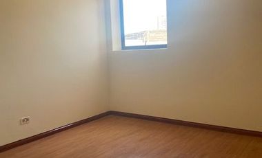 SE VENDE DEPTO EN EDIFICIO RESIDENTES.
