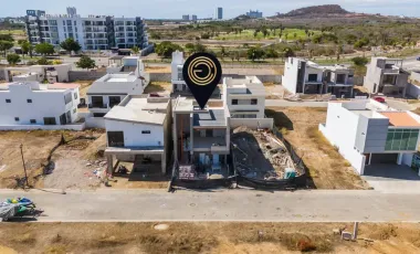 PRECIO ESPECIAL DE PREVENTA Casa de lujo en venta en Residencial El Delfín, Marina Mazatlán