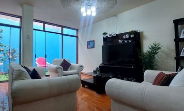 VENTA DE CASA  LOS ROBLES DE CONDEVILLA CARABAYLLO