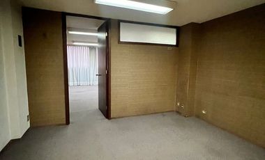 SE VENDE OFICINA Y/O DESPACHO, CONSULTORIO EN AVENIDA JUAREZ, ZONA ESMERALDA, PUEBLA