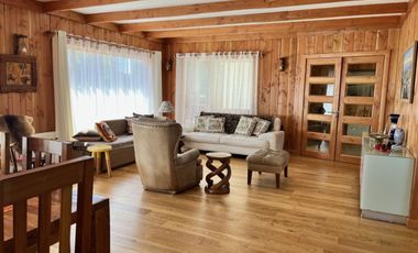 Venta de Gran Casa en Sector Estancilla