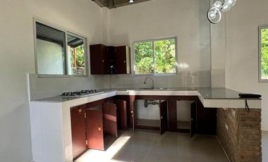 HOUSE AND LOT FOR SALE IN VALENCIA ID 14962