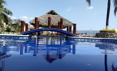 VENTA DE CASA EN CONDOMINIO CON ESTUDIO O RECÁMARA EN PLANTA BAJA, EN BURGOS BUGAMBILIAS