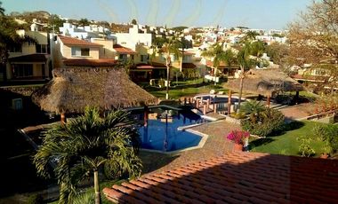 VENTA DE CASA EN CONDOMINIO CON ESTUDIO O RECÁMARA EN PLANTA BAJA, EN BURGOS BUGAMBILIAS