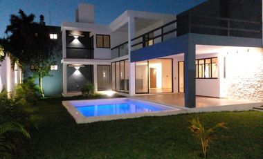 RESIDENCIA EN ALTABRISA MERIDA
