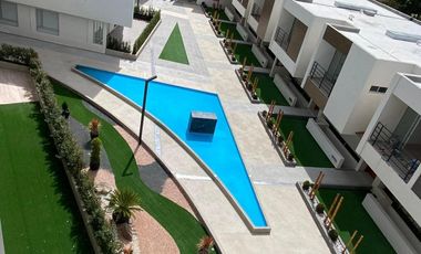 MODERNA CASA  EN ARRIENDO  – TUMBACO – COLEGIO SHAKESPEARE  (SZ)