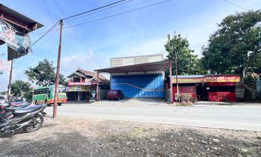 Gudang Kawasan Bisnis Tepi Jl Raya Solo - Batujamus Sragen