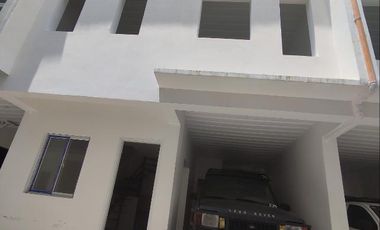Hello Brokers. This is a 5% commission for you! Newly Built 2BR-Townhouse in Antipolo Accessible to Malls, public transpo and other establishments
