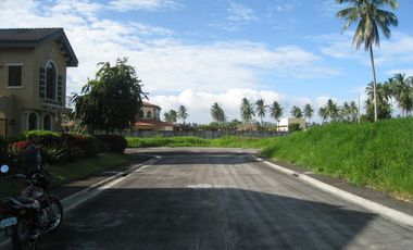 Prime residential lot near clubhouse with beautiful views